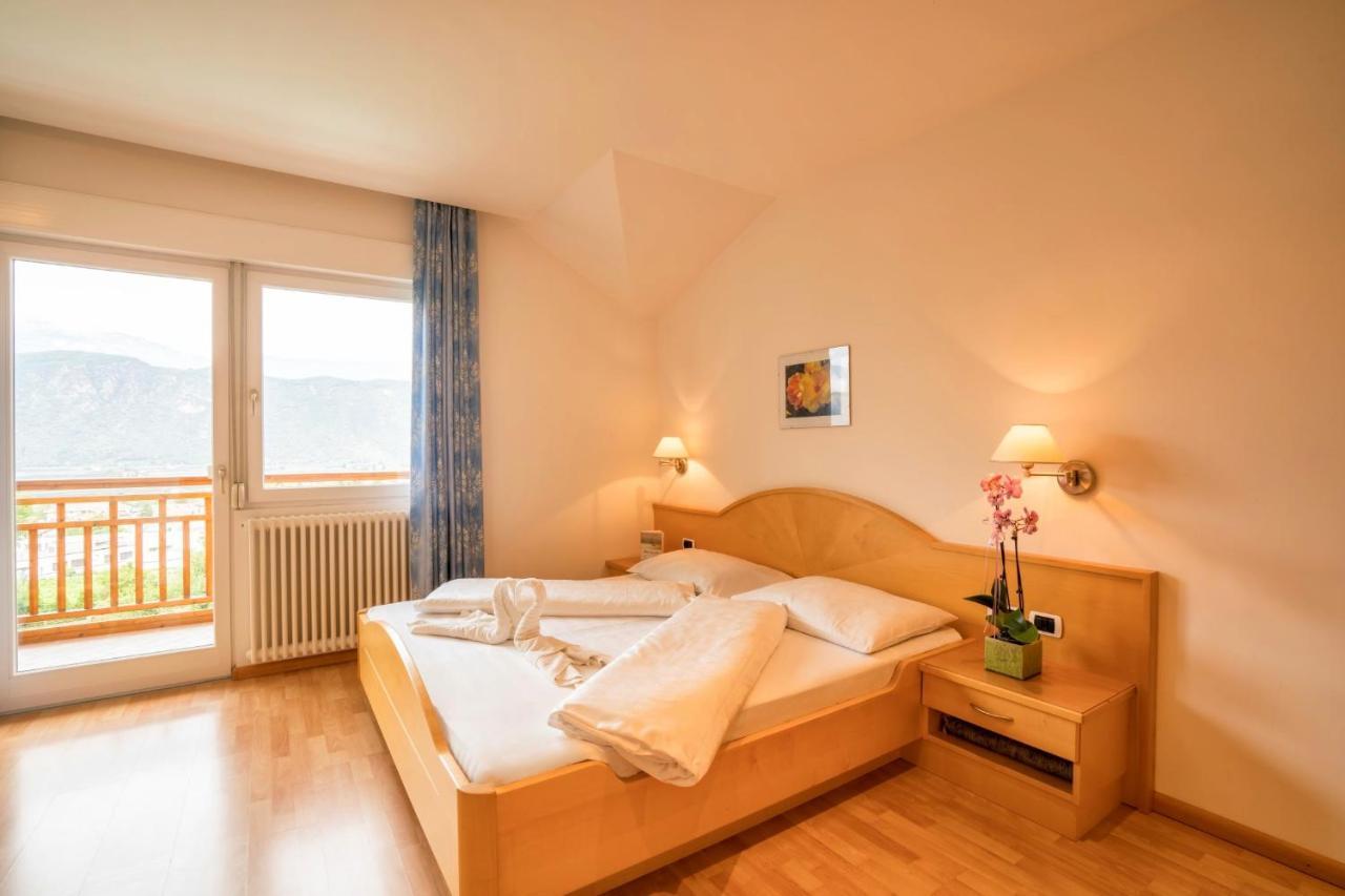 לאיבס Hotel Garni Gruener Baum מראה חיצוני תמונה