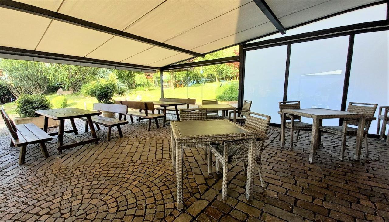 לאיבס Hotel Garni Gruener Baum מראה חיצוני תמונה